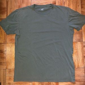 Olive uniqlo shirt